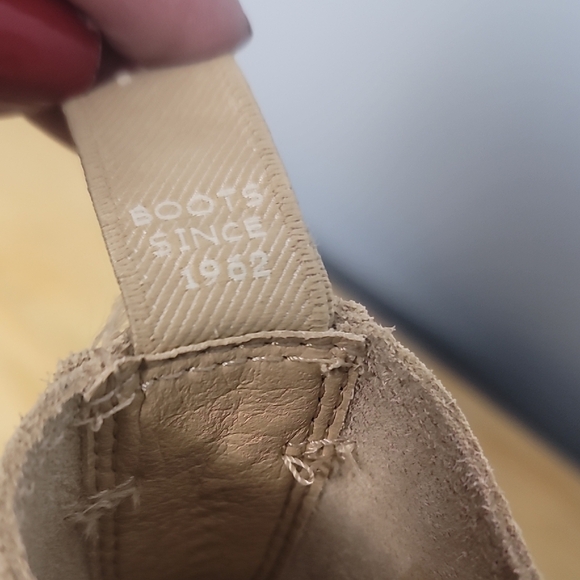 Sorel Hi-Line Lace Rock Style Beige Tan Waterproof Combat Boot - Picture 8 of 10